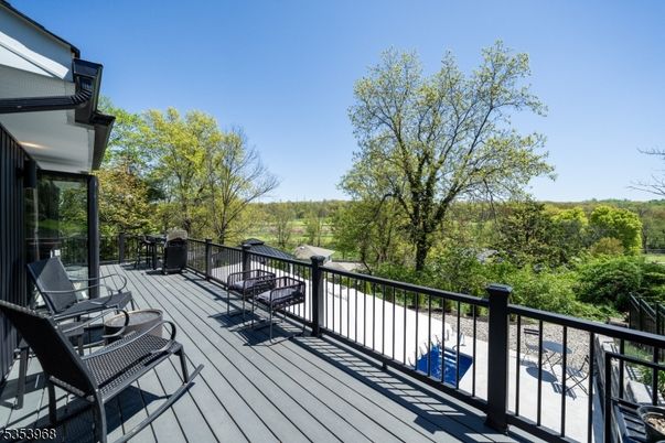 Exterior, Wood Texture Flooring