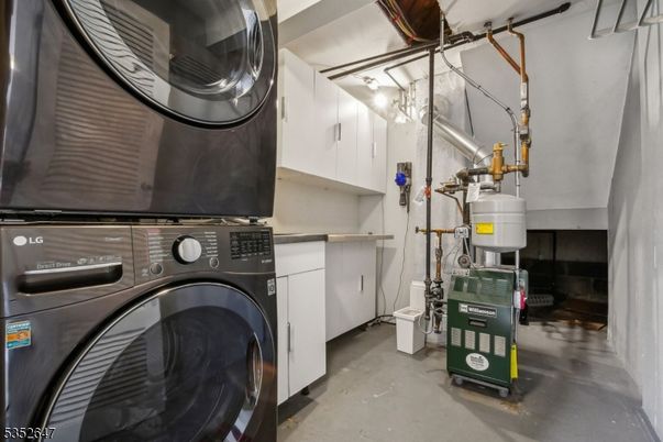 Interior, Utility Closets, Washer