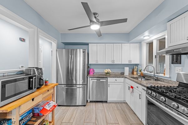 Interior, Kitchen, Stainless Steel Appliances, Wood Texture Flooring