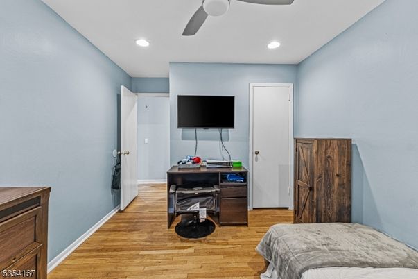 Bedroom, Home Office, Interior, Recessed Lighting, Wood Texture Flooring