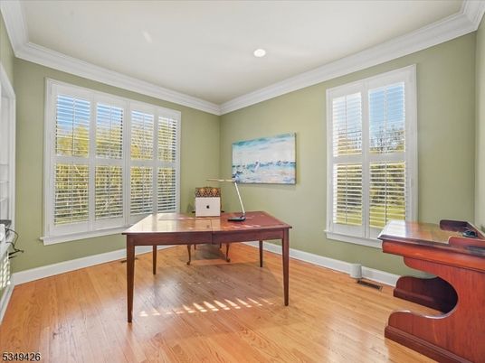 Home Office, Interior, Recessed Lighting, Wood Texture Flooring
