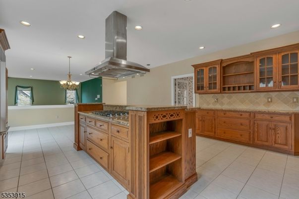 Chandelier, Interior, Kitchen, Recessed Lighting, Stainless Steel Appliances