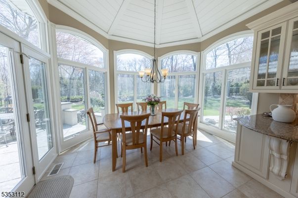 Chandelier, Dining room, Interior, Sun Room