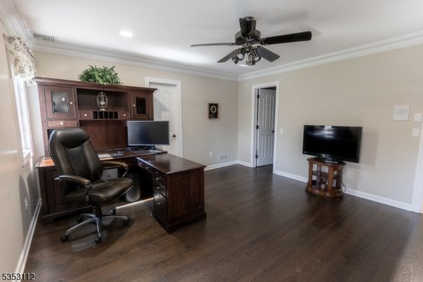 Home Office, Interior, Recessed Lighting, Wood Texture Flooring