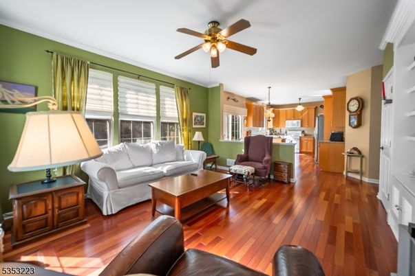 Interior, Kitchen, Living room, Pendant Lights, Stainless Steel Appliances, Wood Texture Flooring