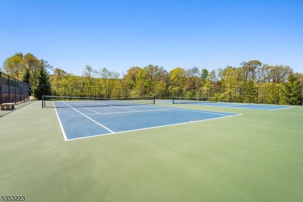 Exterior, Tennis Courts