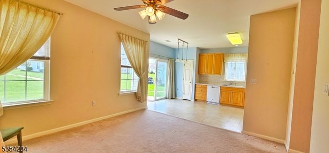 Empty room, Interior, Kitchen, Pendant Lights