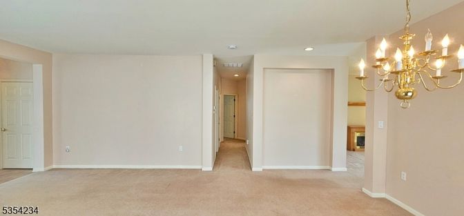 Chandelier, Empty room, Interior, Recessed Lighting