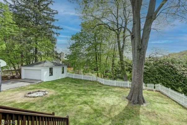 Backyard, Detached Garage, Exterior