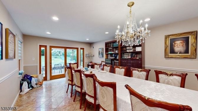 Chandelier, Dining room, Interior, Recessed Lighting