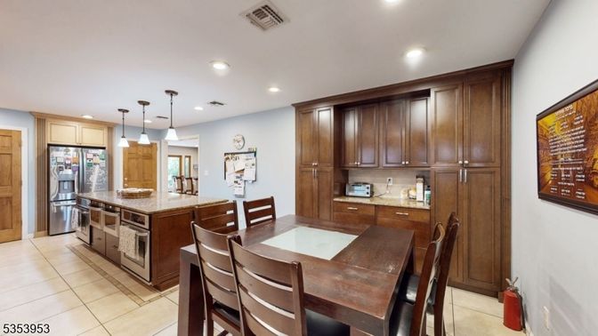 Dining room, Interior, Kitchen, Pendant Lights, Recessed Lighting, Stainless Steel Appliances
