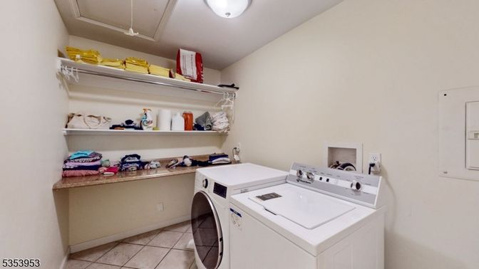 Interior, Washer