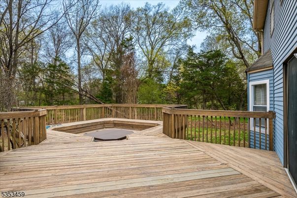 Exterior, Hot Tub