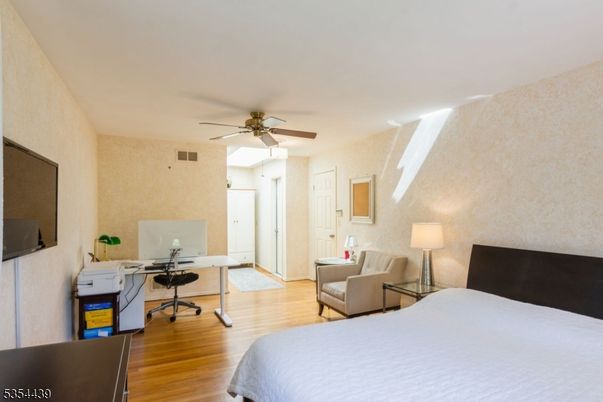 Bedroom, Home Office, Interior, Wood Texture Flooring