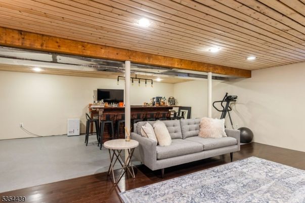 Interior, Living room, Recessed Lighting, Wooden Ceilings, Wood Texture Flooring