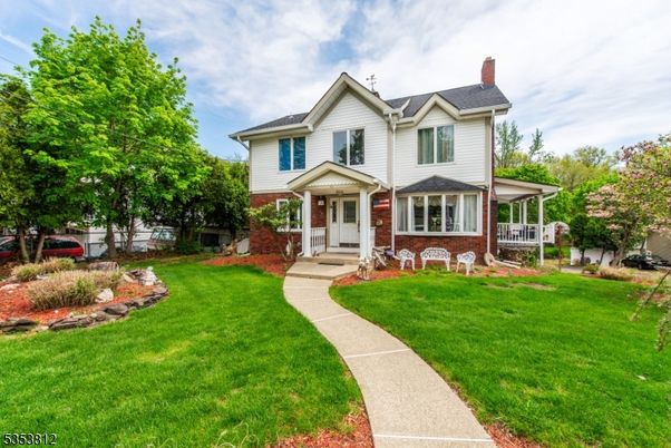 Backyard, Exterior, Facade, Brick Facade, Queen Anne Victorian