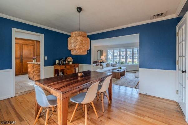 Dining room, Interior, Living room, Pendant Lights, Wood Texture Flooring