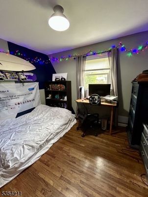 Bedroom, Home Office, Interior, Wood Texture Flooring