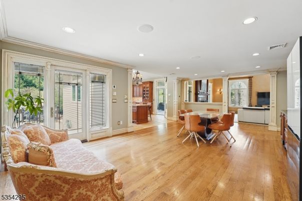 Chandelier, Dining room, Interior, Living room, Recessed Lighting, Wood Texture Flooring