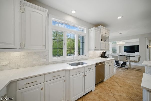 Dining room, Interior, Kitchen, Pendant Lights, Recessed Lighting