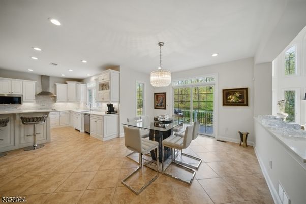 Chandelier, Dining room, Interior, Kitchen, Recessed Lighting