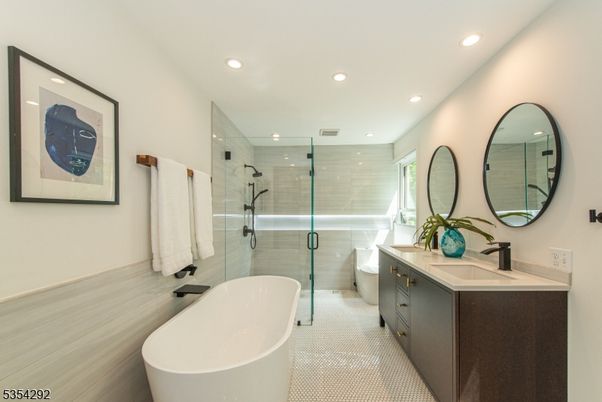 Bathroom, Free Standing Baths, Glass Shower, Interior, Recessed Lighting