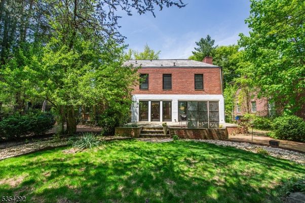 Backyard, Exterior, Facade, Brick Facade, Georgian