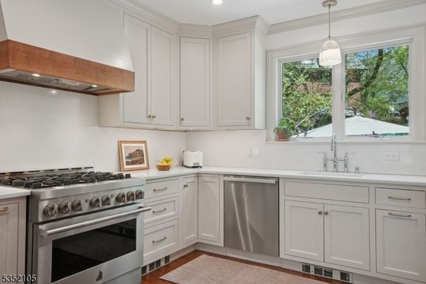 Interior, Kitchen, Pendant Lights, Recessed Lighting, Stainless Steel Appliances