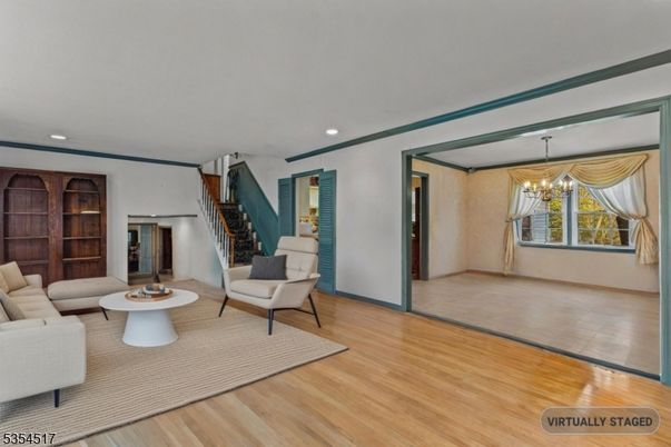 Chandelier, Interior, Living room, Recessed Lighting, Wood Texture Flooring