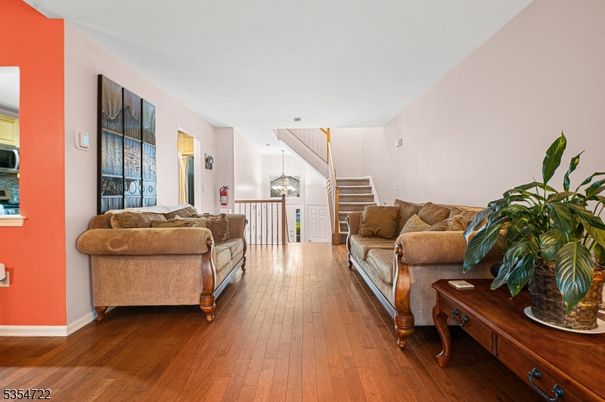 Interior, Living room, Pendant Lights, Wood Texture Flooring