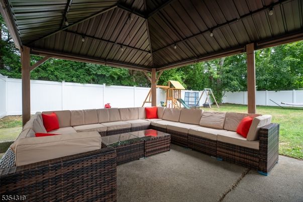 Backyard, Exterior, Playground