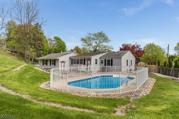 Backyard, Exterior, Pool