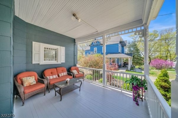 Interior, Living room, Sun Room, Wood Texture Flooring