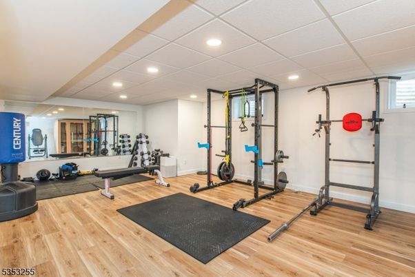 Fitness Equipment, Interior, Recessed Lighting, Wood Texture Flooring