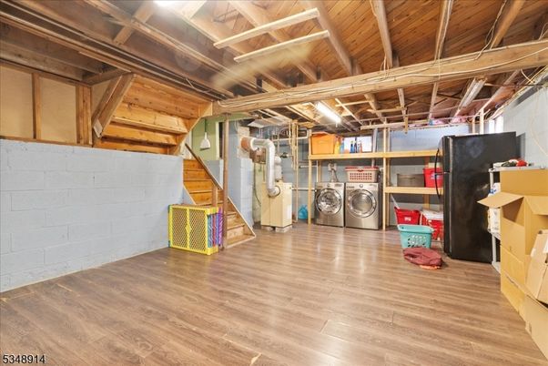 Interior, Washer, Wooden Beams, Wooden Ceilings, Wood Texture Flooring