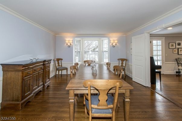 Dining room, Interior, Wood Texture Flooring
