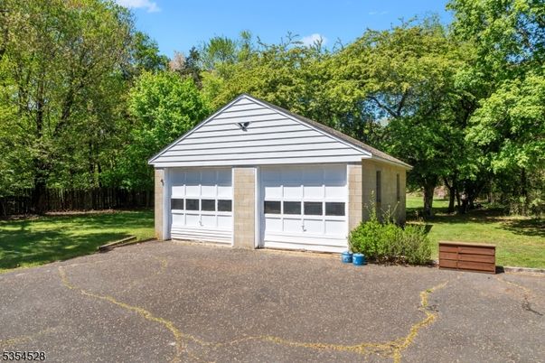 Backyard, Detached Garage, Exterior