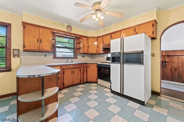 Interior, Kitchen