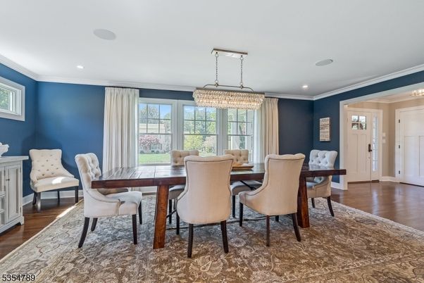 Chandelier, Dining room, Interior, Recessed Lighting, Wood Texture Flooring