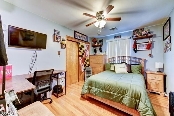 Bedroom, Home Office, Interior, Wood Texture Flooring