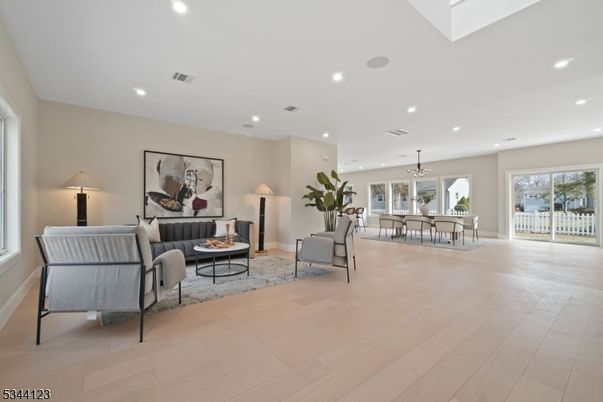 Chandelier, Dining room, Interior, Living room, Pendant Lights, Recessed Lighting, Wood Texture Flooring
