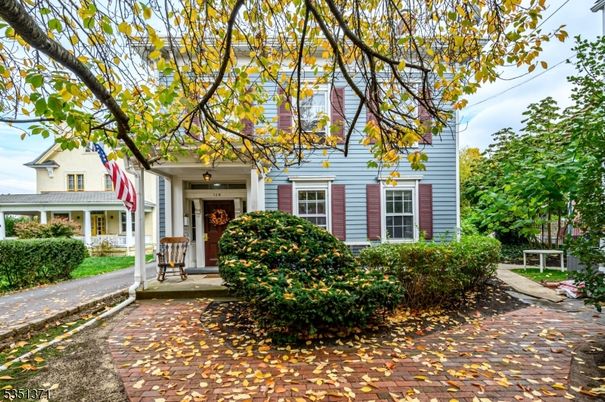 Exterior, Facade, Cape Cod