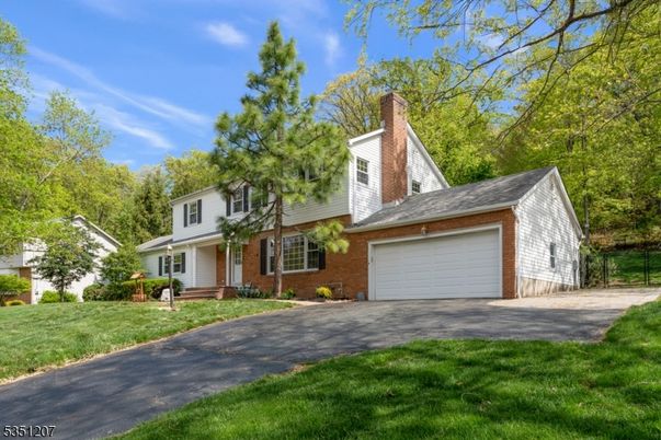 Attached, Exterior, Facade, Brick Facade, Cape Cod