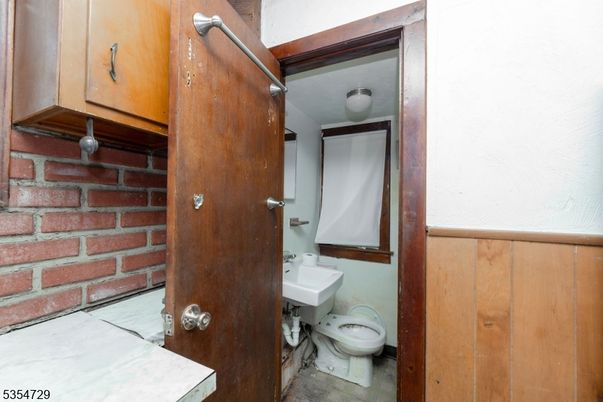 Bathroom, Interior, Stone Walls