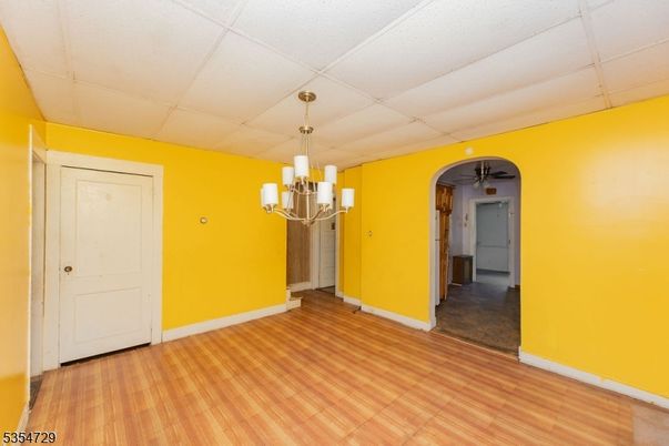 Chandelier, Empty room, Interior, Wood Texture Flooring