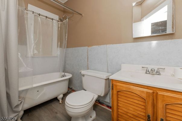 Bathroom, Free Standing Baths, Interior, Wood Texture Flooring