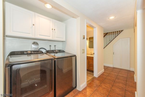 Interior, Recessed Lighting, Washer