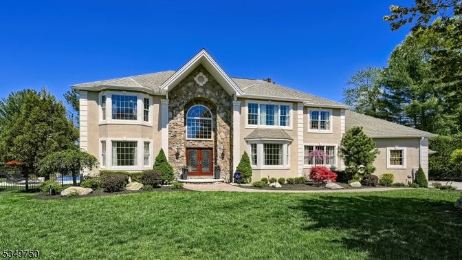 Backyard, Exterior, Facade, French Provincial