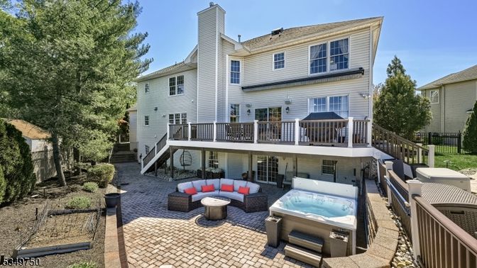 Backyard, Exterior, Hot Tub