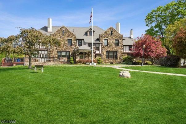 Backyard, Exterior, Facade, Brick Facade, French Provincial